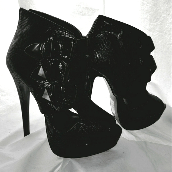 Platform Stilettoes EUC ❤️ - Picture 10 of 11